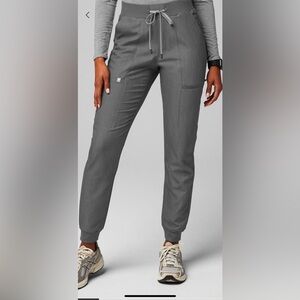 Fabletics On Call Scrub Jogger in grey